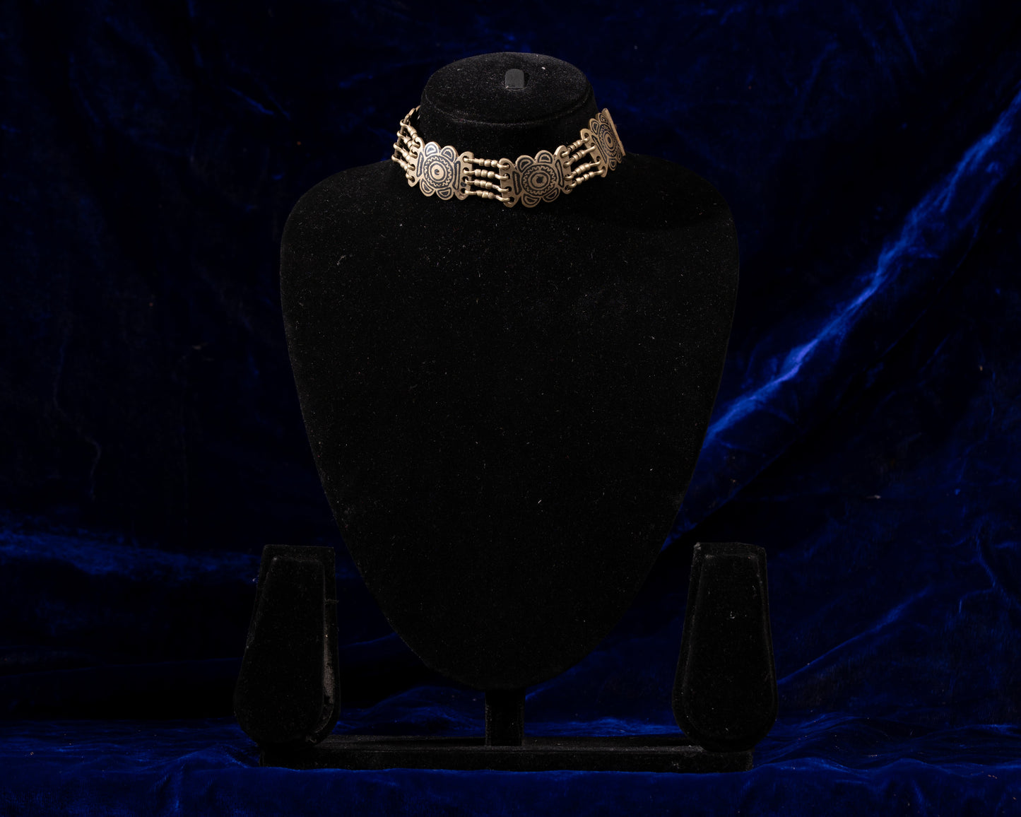 TAAJ0022 - vintage metal necklace by Tarana Accessories, handcrafted jewellery