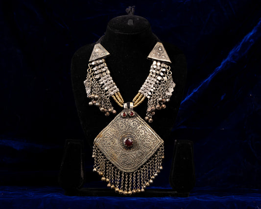 TAAJ0011 - vintage metal necklace by Tarana Accessories, handcrafted jewellery