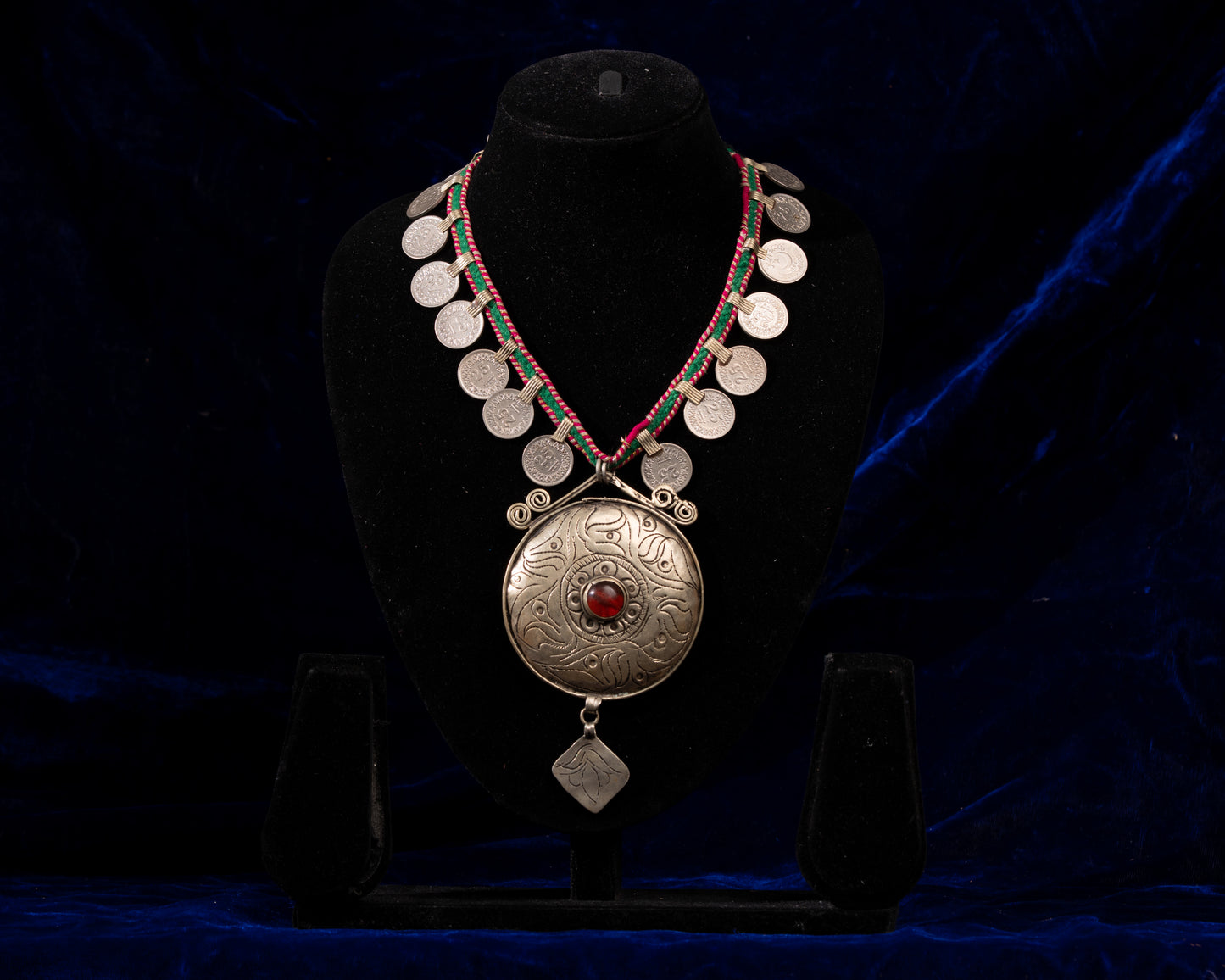 TAAJ0014 - vintage metal necklace by Tarana Accessories, handcrafted jewellery